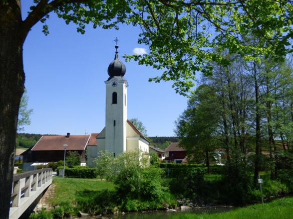Kirche St. Kolomann in Lengsham