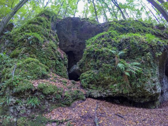 Der Eingang der Buchberghöhle