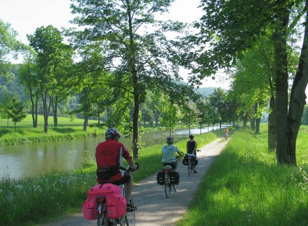 Altmühltal-Radweg zwischen Essing und Kelheim