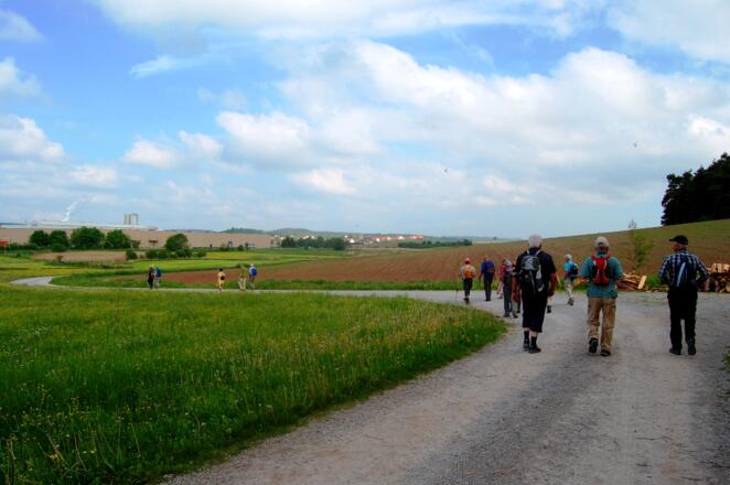 Asphalt, aber wenigstens kein Verkehr