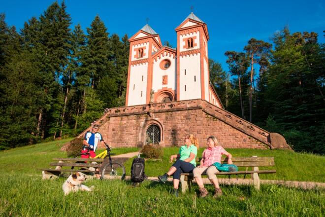 Rast an Gruftkapelle (Basilika Maria Schnee)