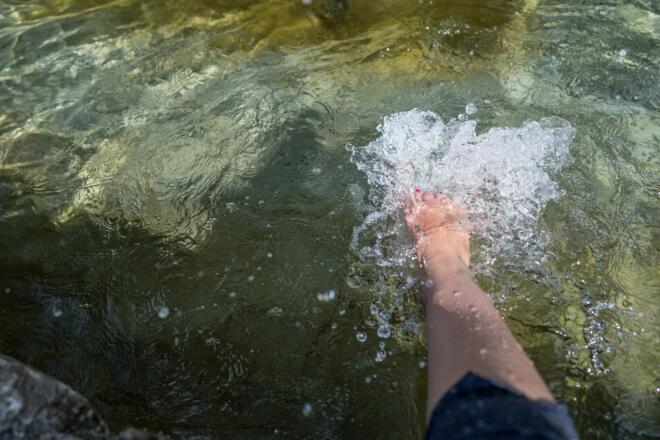 Eine kleine Erfrischung - Kneippen bei Castell