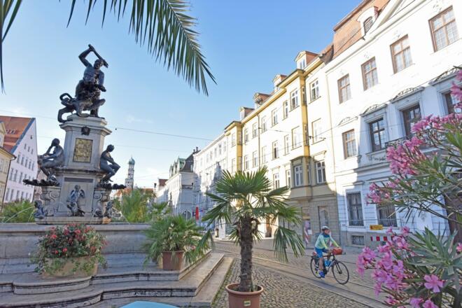 Maximilianstraße, Augsburg