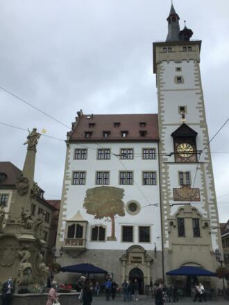 Schleifenroute - Würzburg Turm Grafeneckert aus dem Jahr 1180