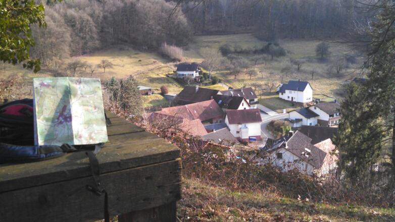 Blick vom Picknicktisch der Burgruine Wildenstein 
