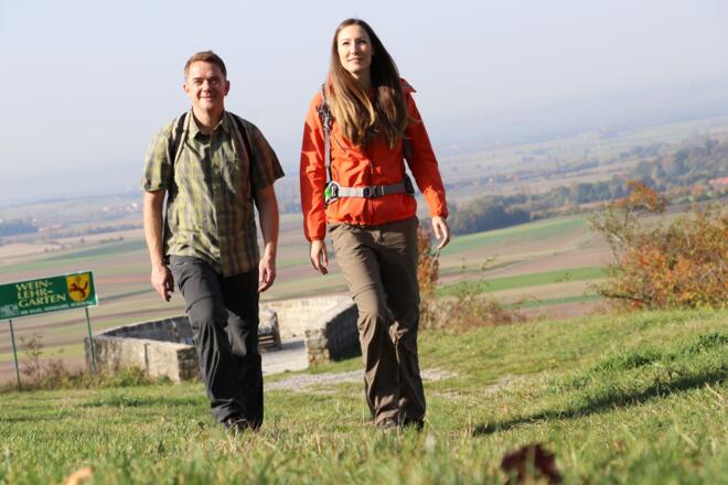 2 Wanderer auf der TraumRunde Abtswind