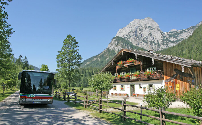 Almerlebnisbus am Klausbachhaus