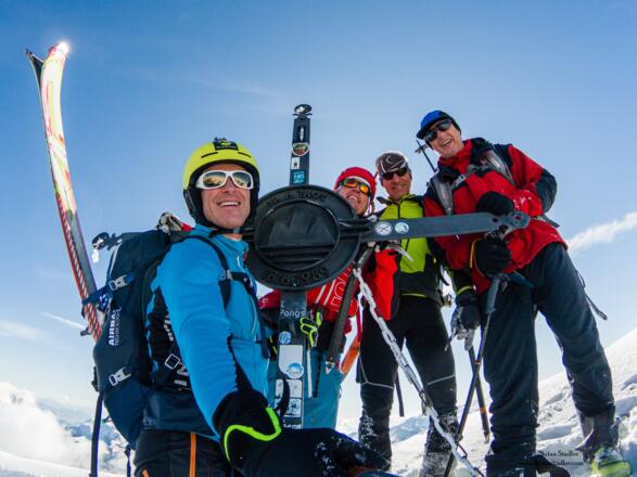 Gruppenselfie auf der Mittelspitze.