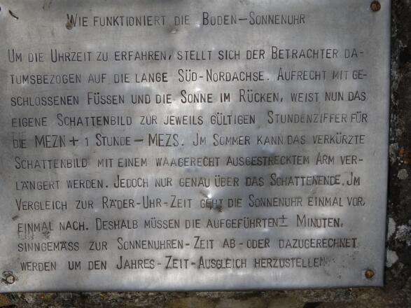 Röttingen Sonnenuhr 19