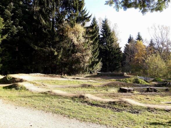 Pumptrack am Tourbeginn - Stand 2019