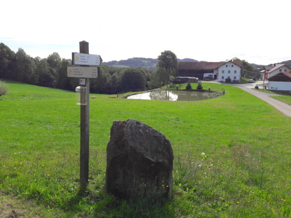 Blick auf den Weiler Hof