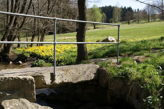 Brücke über den Englmarbach am Kurpark