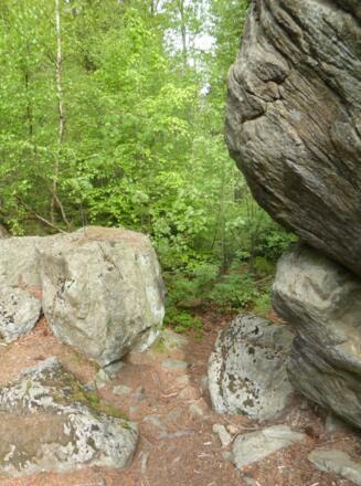 Wilde Pfade am Grat des Klammerfels
