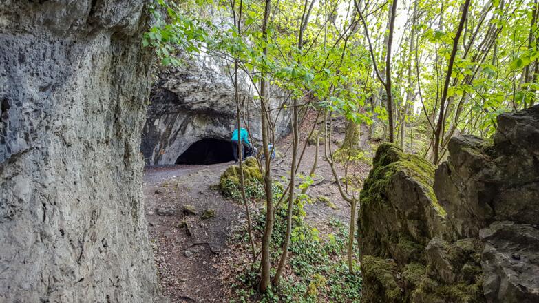 Blick zum Eingang der Wundershöhle