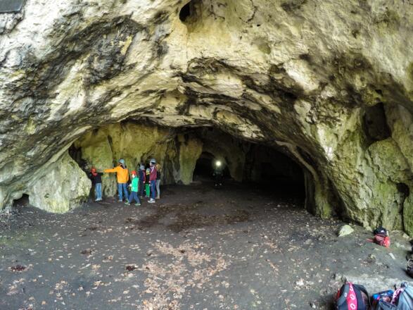 Der Eingang in die Oswaldhöhle