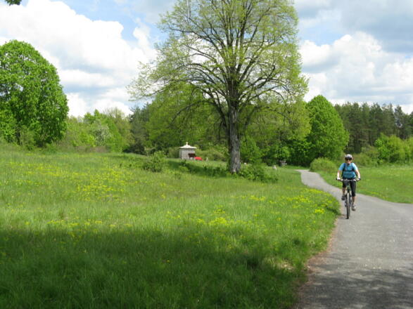 Auf ruhigem Weg geht es nach Pottenstein!