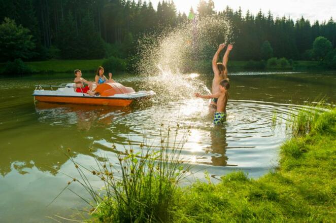 Badespaß am Ölschnitzsee