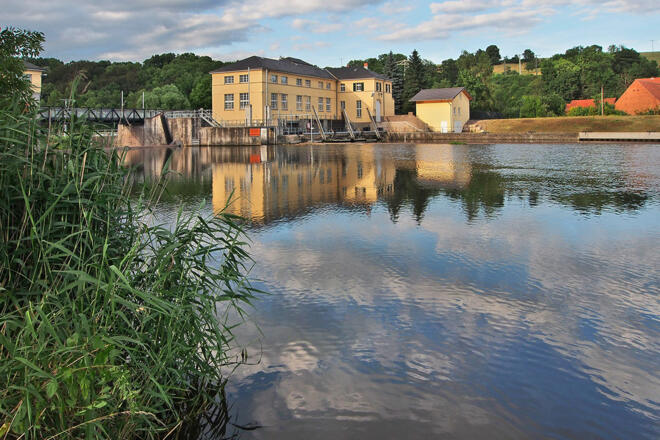 Wasserkraftwerk mit Werrawehr Spichra