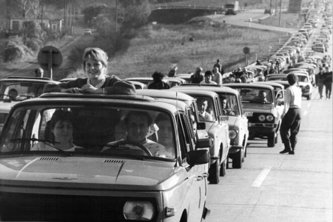 Stau am Grenzübergang Wartha am 10.11.1989