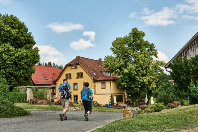 Am Landgasthof Haueis in Hermes