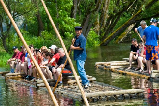 Floßfahrt auf der Wilden Rodach