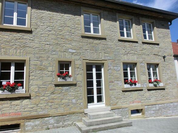 Binsbach - Pilgerherberge im Alten Pfarrhaus