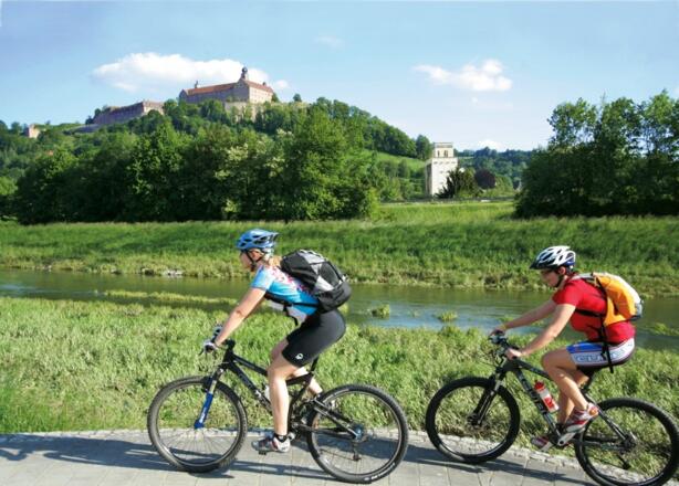Radfahren auf dem Main-Radweg
