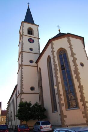die Kirche von Aub