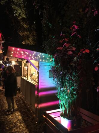 Stand am Weihnachtsmarkt &#039;Sternenflotte&#039;