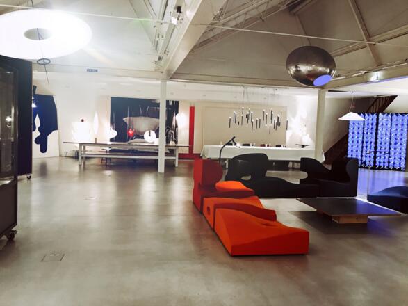 Großzügig gestalteter Showroom