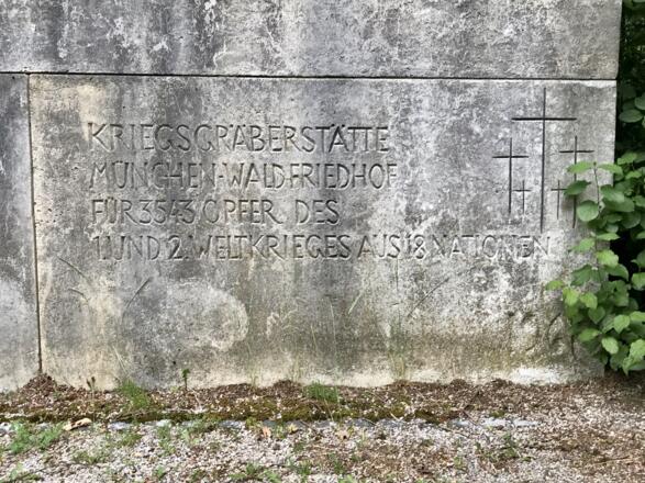 Kriegsgräberstätte