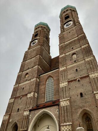Vor der Frauenkirche