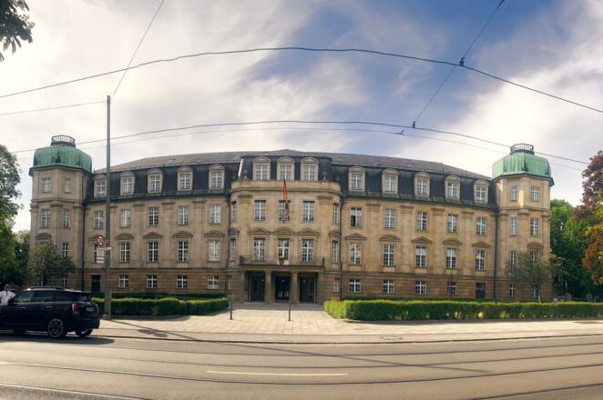 Fassade des Bundesfinanzhofs