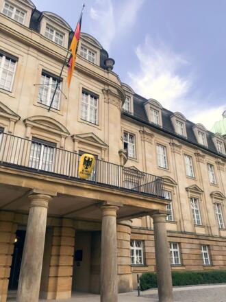 Fassade des Bundesfinanzhofs