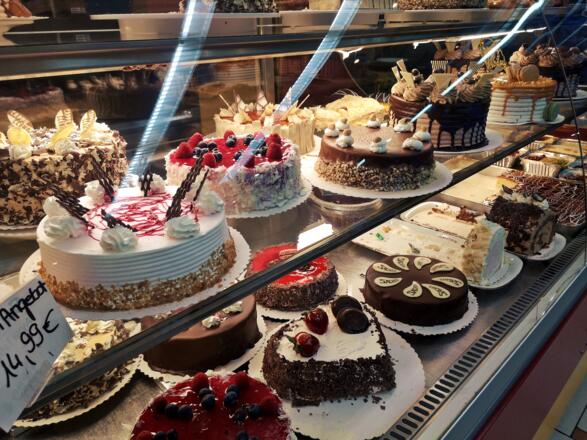 Torten im Sultan Restaurant 