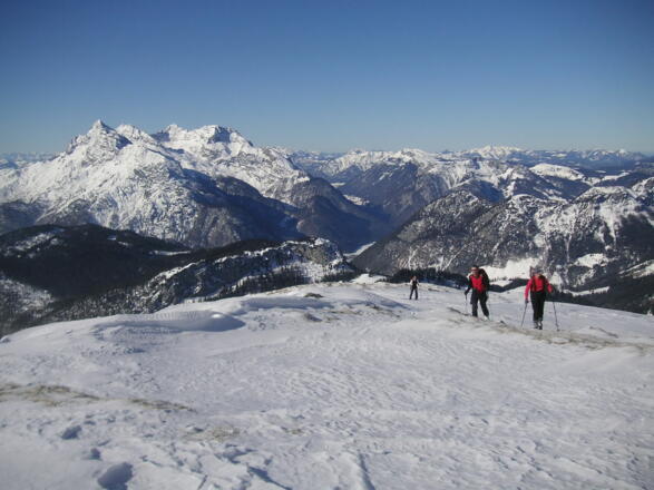 am Westrücken mit Blick in die Loferer Steinberge