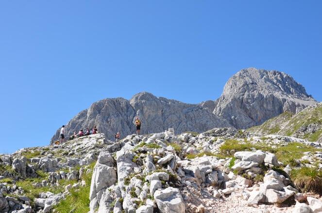 Schritt für Schritt wird es karstiger auf dem Weg zum Hundstodgatterl