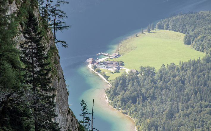 Blick nach Bartholomä vom Rinnkendl-Steig