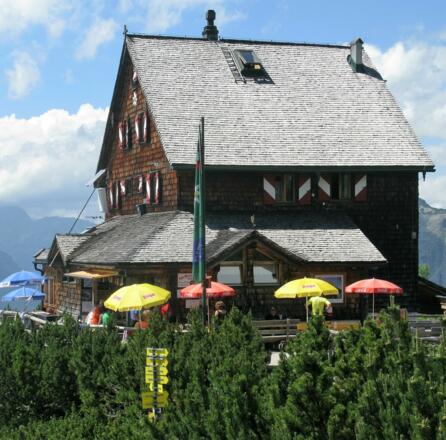 Peter Wiechenthaler Hütte