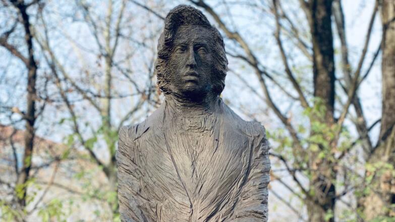 Fryderyk Chopin Denkmal - Statue