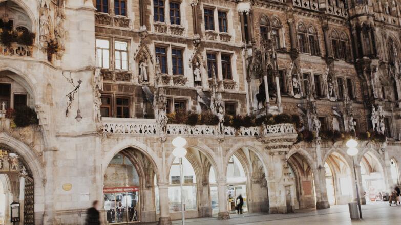 Balkon des Neuen Rathauses