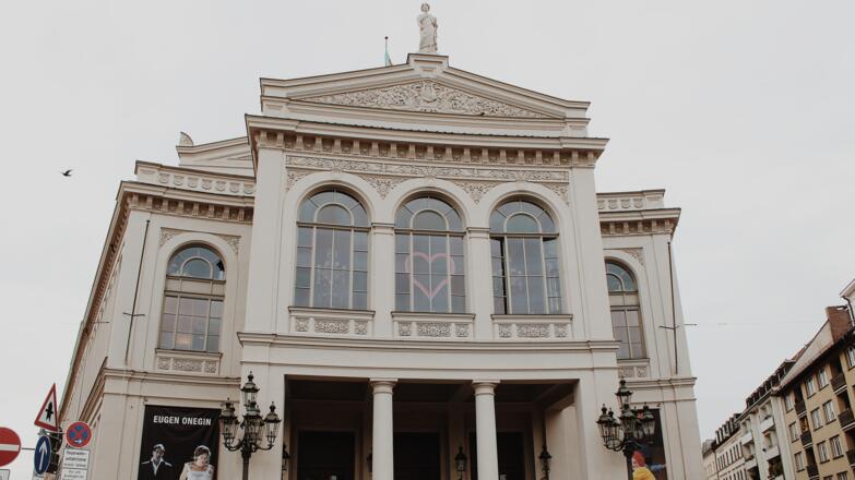 Blick auf das Staatstheater - Nahaufnahme