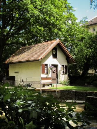 Kanalwärterhäuschen