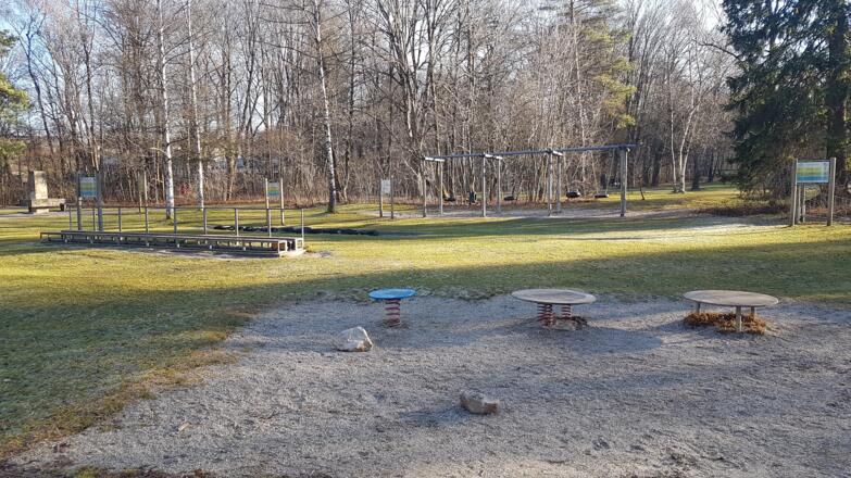 Outdoor Gym am Flaucher Balancegeräte