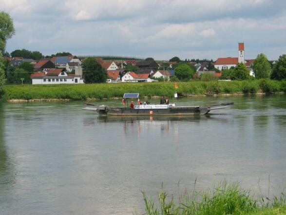 Fähre Eining-Hienheim im Hopfenland Hallertau
