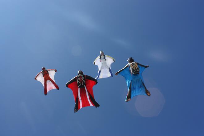 Fallschirmsprung mit skydive colibri