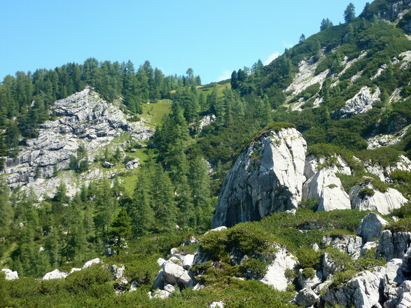 Anstieg von den Totenlöcher