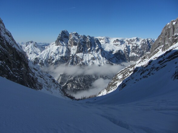 Die Kletterwände der Reiteralm vor uns