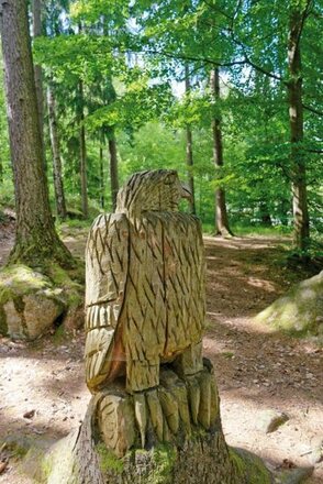 Kloster Höglwörth, im Hintergrund der Hochstaufen