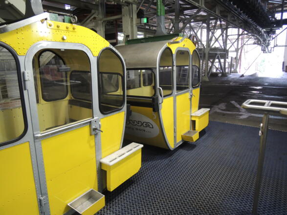 Die historischen Gondeln der Kampenwandseilbahn